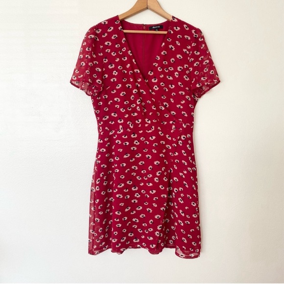 Madewell Wrap Front Mini Dress Red Seattle Floral Women's Size 8 Flowy V-Neck - Picture 4 of 8